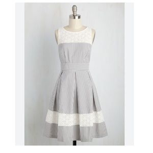 London Times women’s lace dress size 10